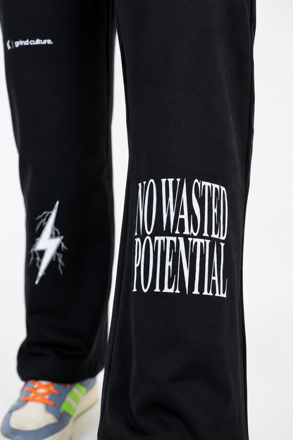 Sinner Loose Fit Jogger Black